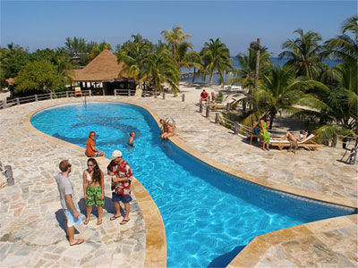 Laguna Beach Resort Útila Servizi foto